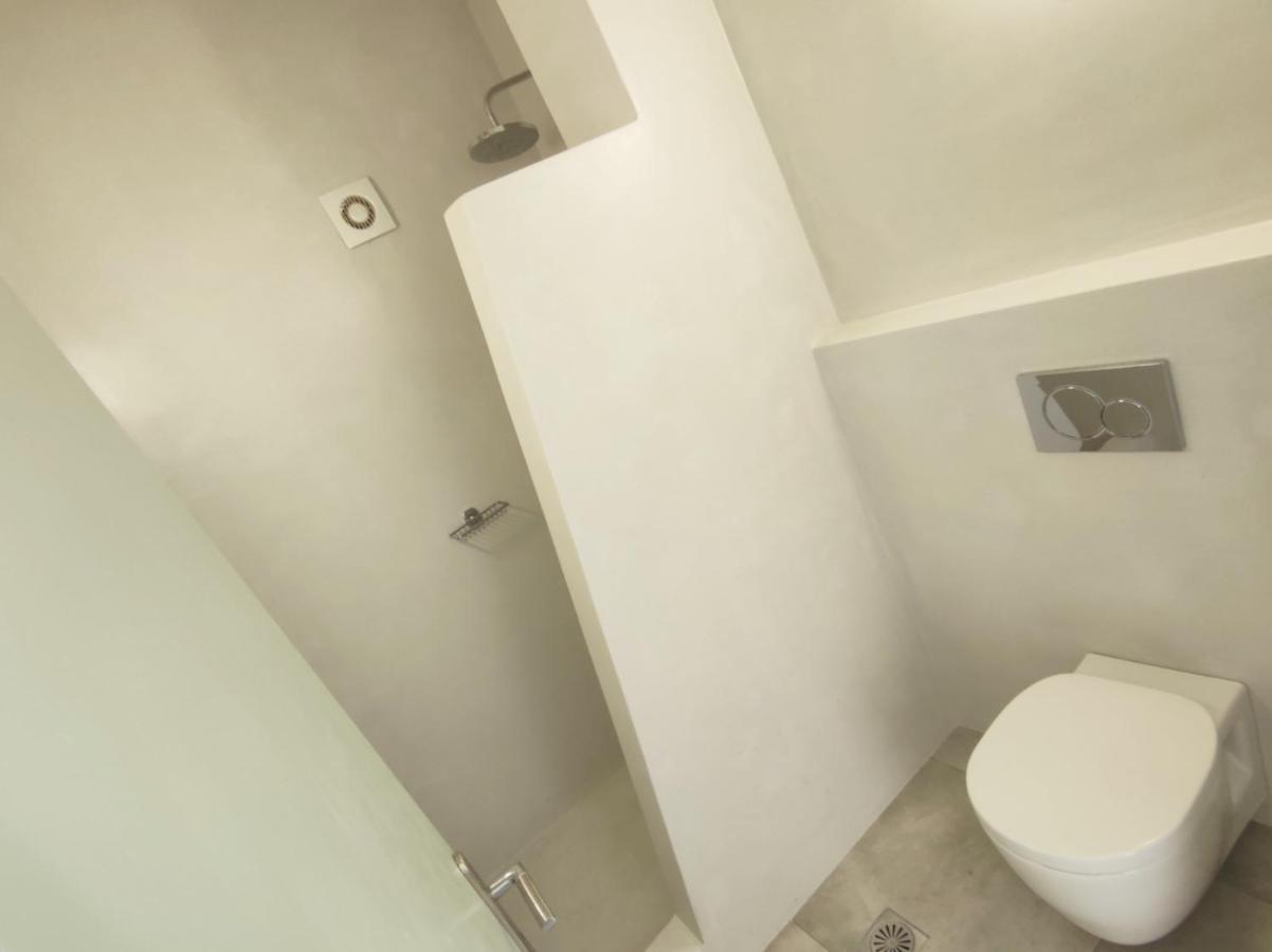 V Angelo Rooms Perissa (Santorini) Exterior photo